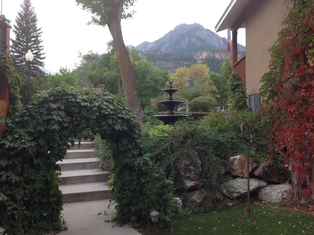 Rivers Edge Motel Lodge & Resort Ouray ภายนอก รูปภาพ